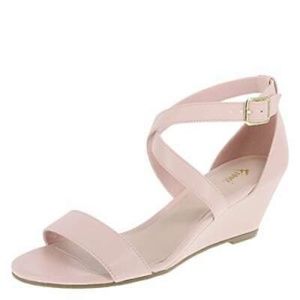 Fiona Women's Princess Mid-Wedge Sandal